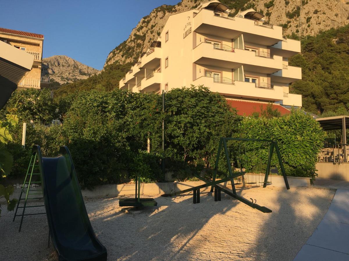 Hotel Lukas Gradac  Bagian luar foto